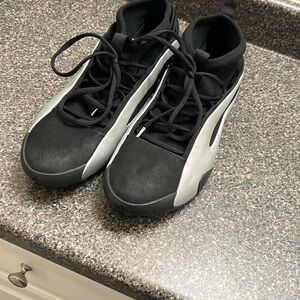 Harden vol 8 ADIDAS only have been wore once